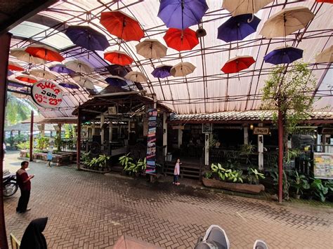 https://tse1.mm.bing.net/th?q=warna+warni+resto+cafe+tambun+bekasi+jawa+barat